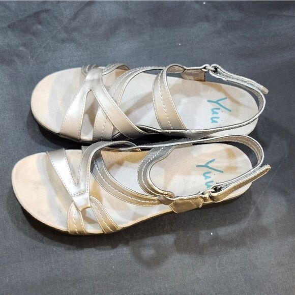 YUU WOMEN'S OPEN-TOE MULTI-STRAPS SLIP-ON SANDAL - Picture 11 of 16